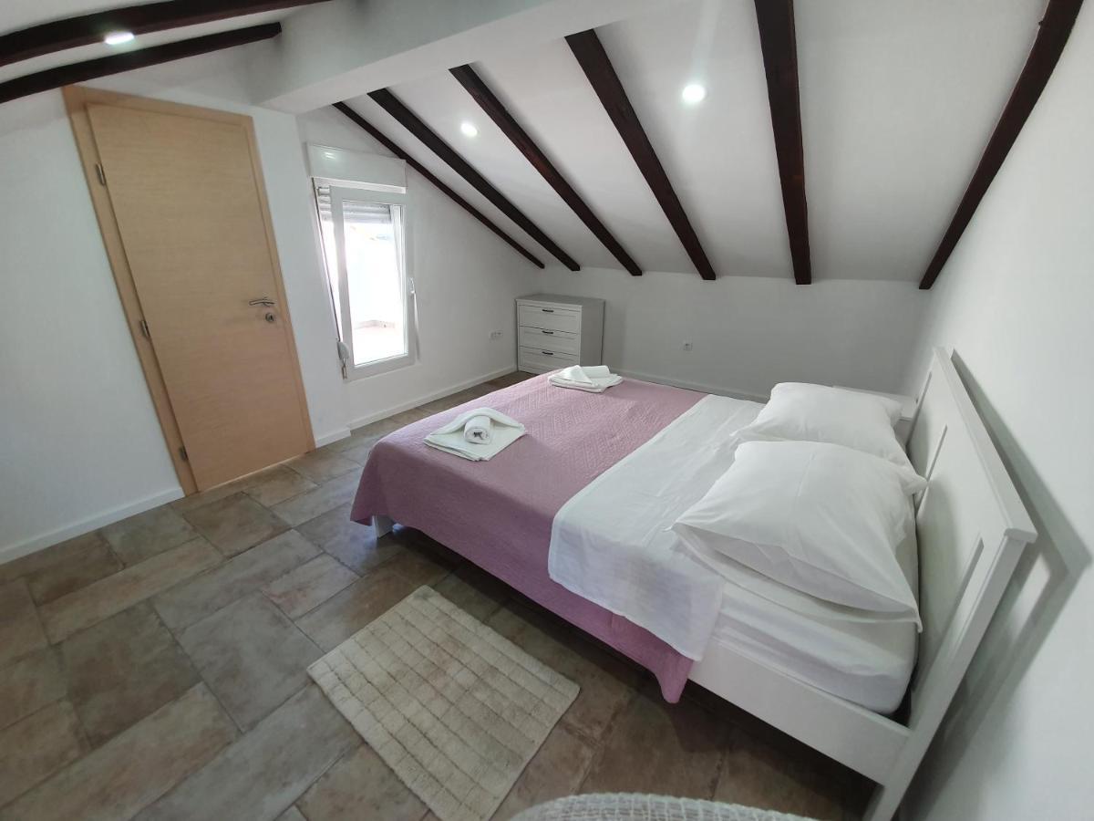 Rustic House Diklo 20M From The Sea Apartment Zadar Exterior photo