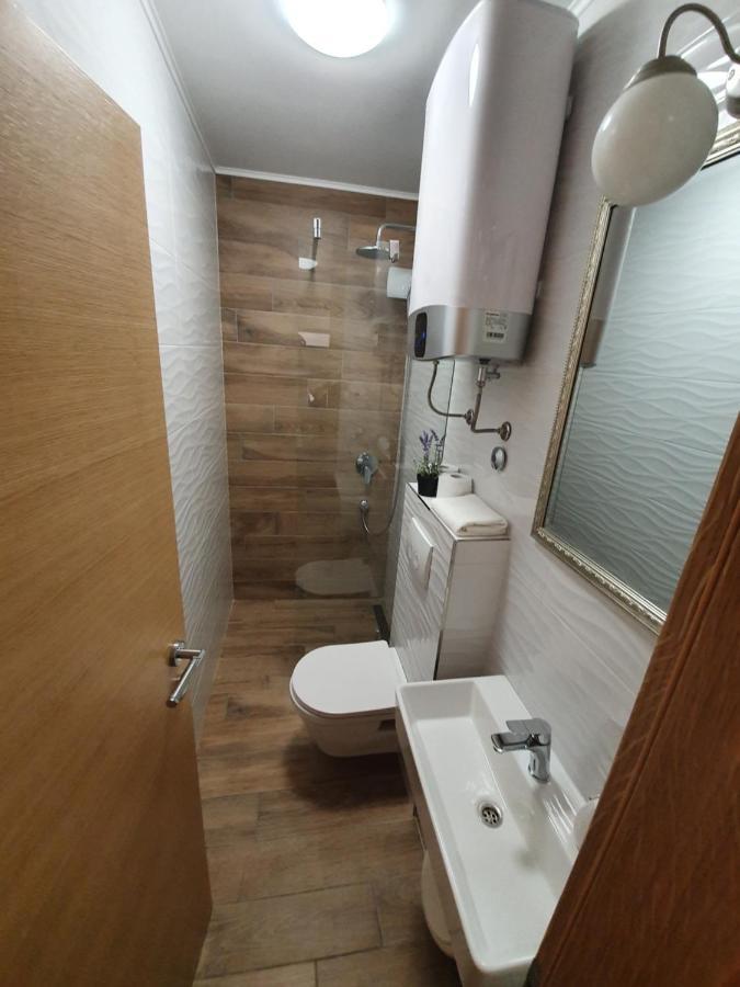 Rustic House Diklo 20M From The Sea Apartment Zadar Exterior photo