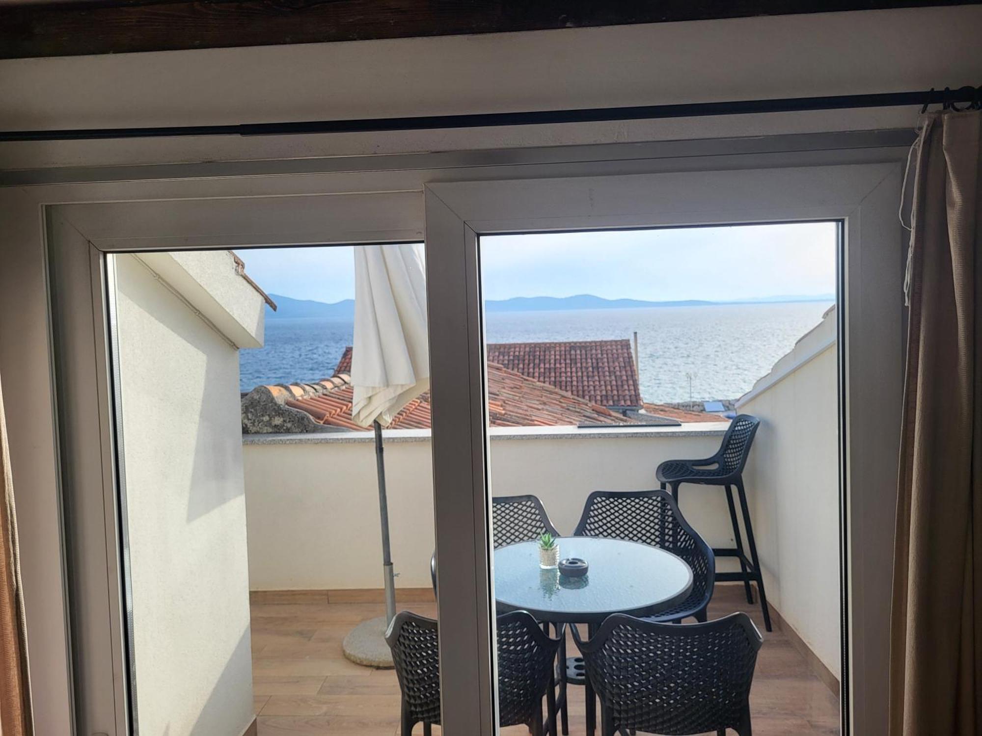 Rustic House Diklo 20M From The Sea Apartment Zadar Room photo